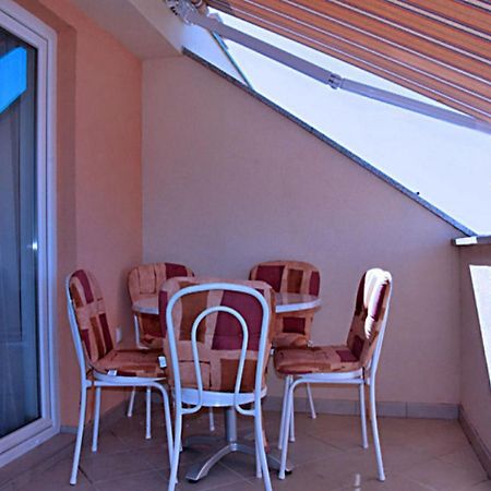 Apartments And Rooms By The Sea Tucepi, Makarska - 6058 מראה חיצוני תמונה