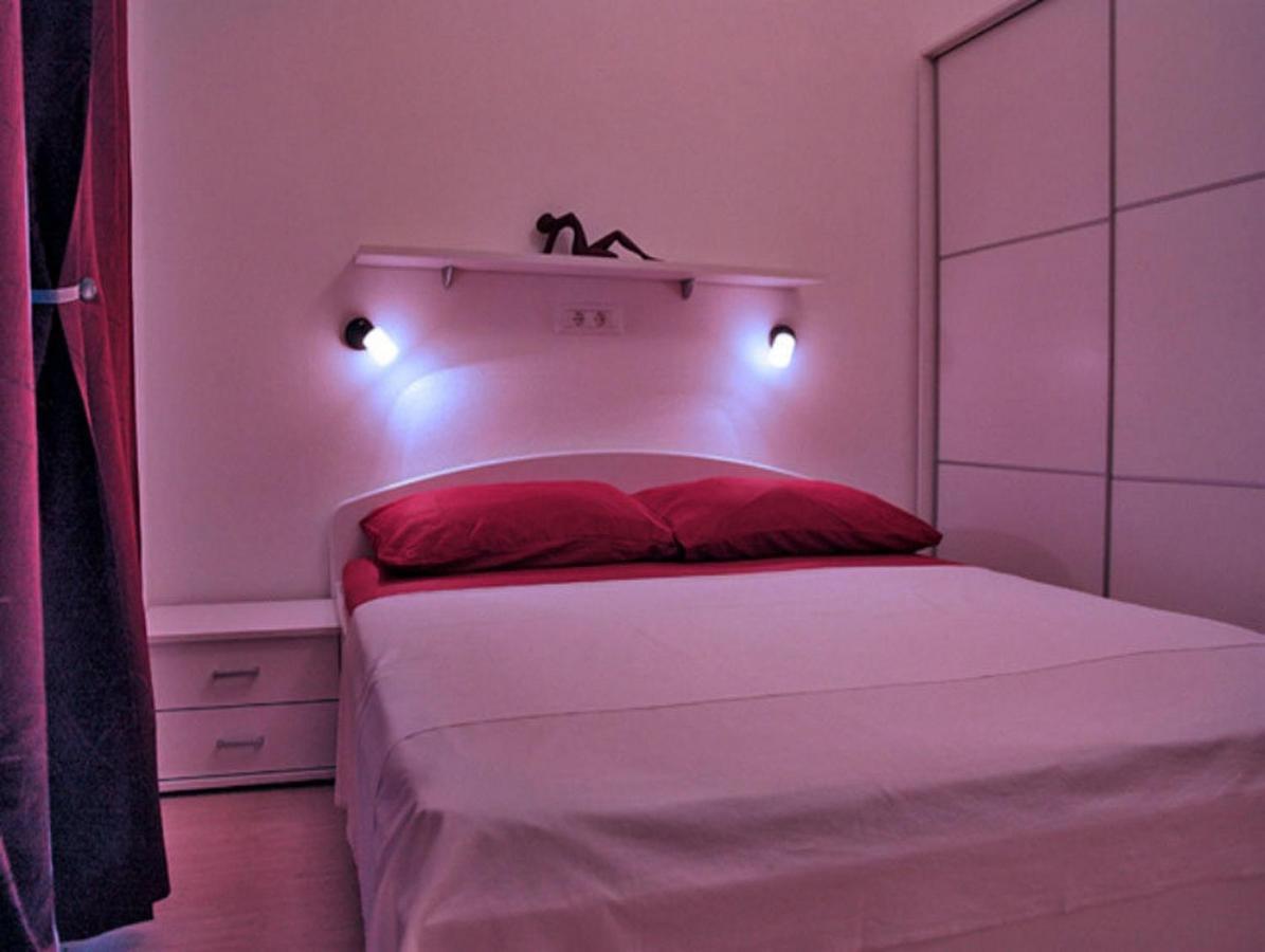 Apartments And Rooms By The Sea Tucepi, Makarska - 6058 מראה חיצוני תמונה