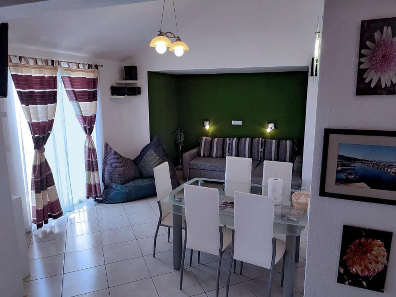 Apartments And Rooms By The Sea Tucepi, Makarska - 6058 מראה חיצוני תמונה