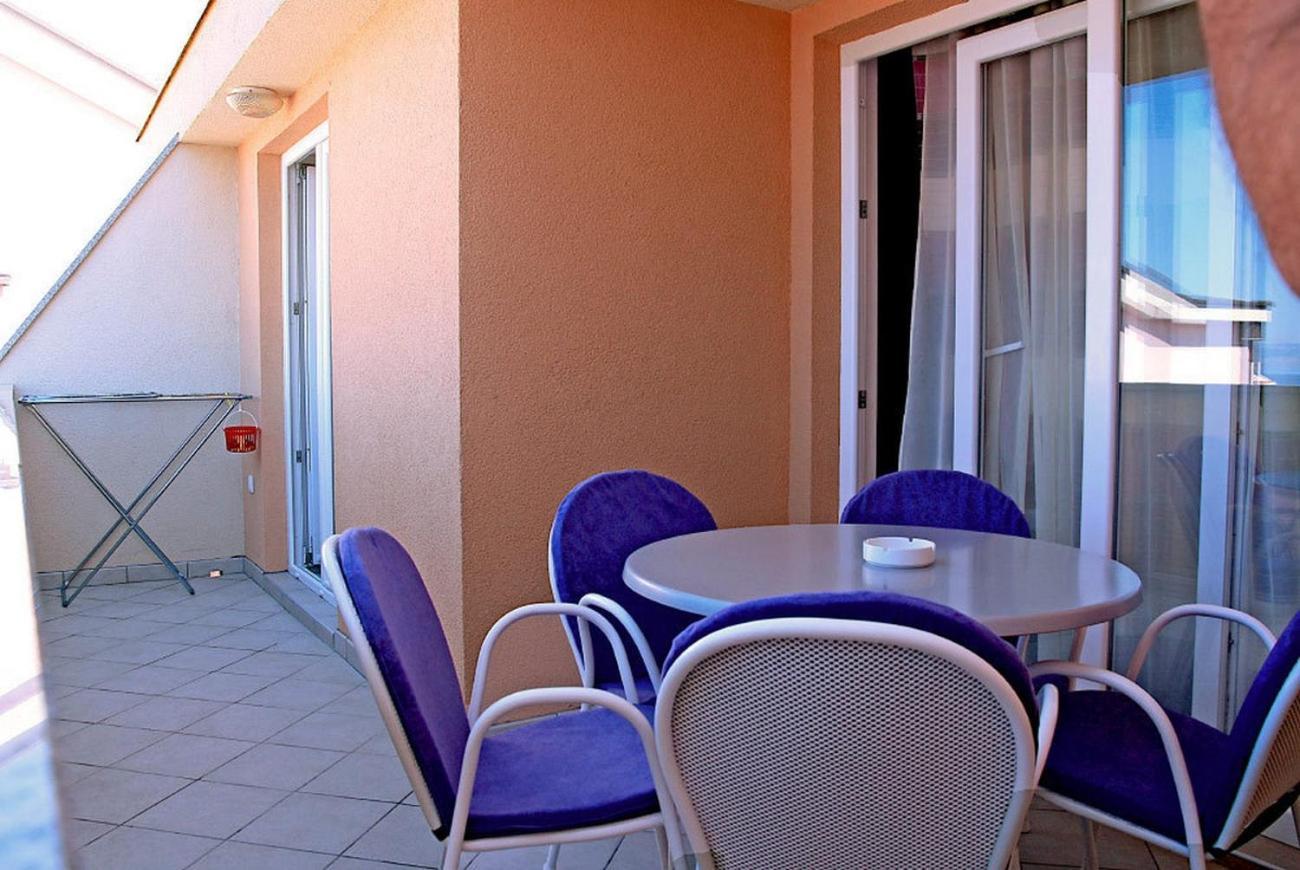 Apartments And Rooms By The Sea Tucepi, Makarska - 6058 מראה חיצוני תמונה