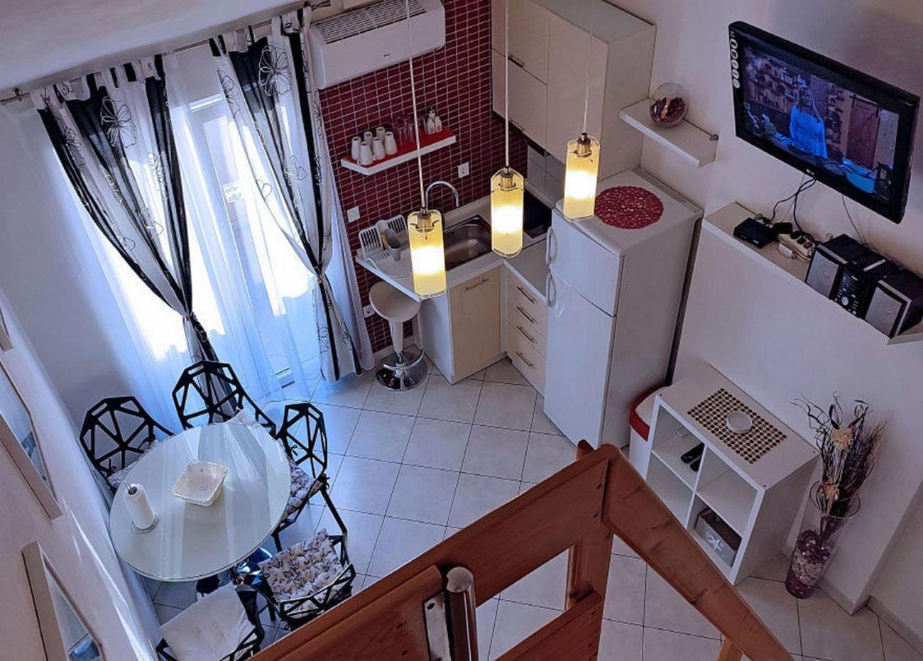 Apartments And Rooms By The Sea Tucepi, Makarska - 6058 מראה חיצוני תמונה