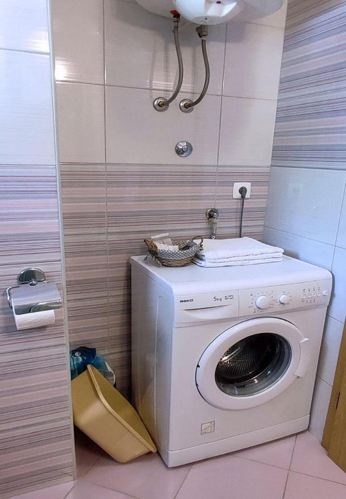Apartments And Rooms By The Sea Tucepi, Makarska - 6058 חדר תמונה